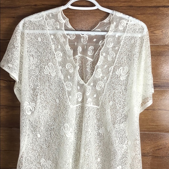 Beautiful crochet swimwear cover up for women - Picture 8 of 10